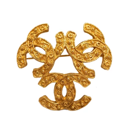 CHANEL Pins & brooches - Image 2